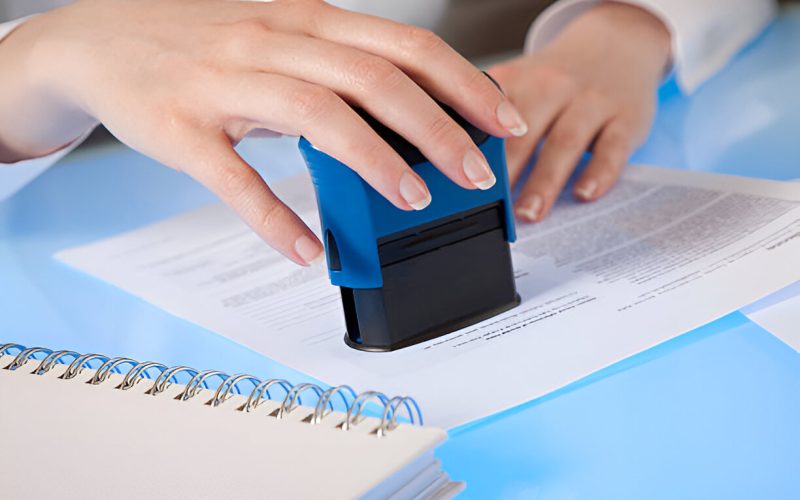 Essential Tips for Using a Signature Stamp on Checks 01